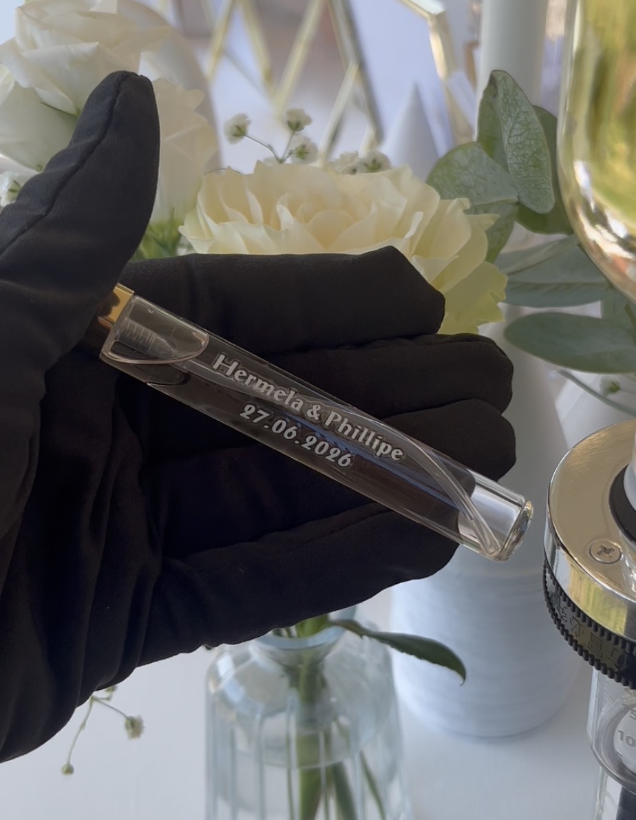 Bar à parfum LA NOTE — Repartez avec votre flacon personnalisé.